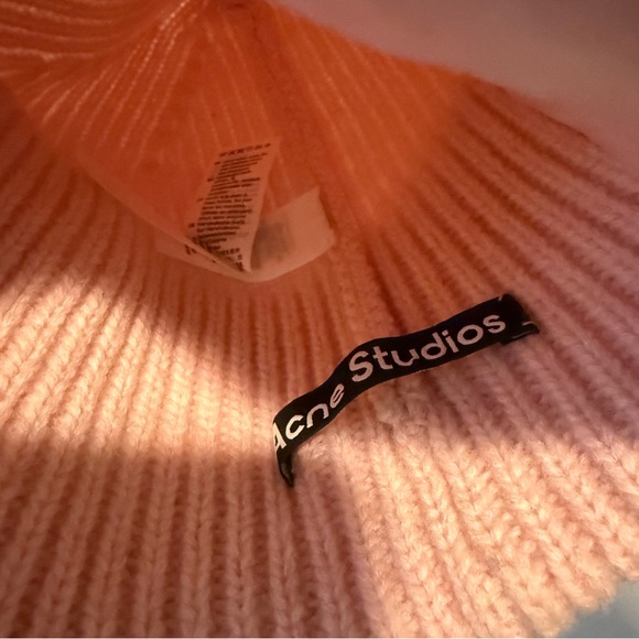 Acne Studios Beanie Pink - Picture 4 of 4